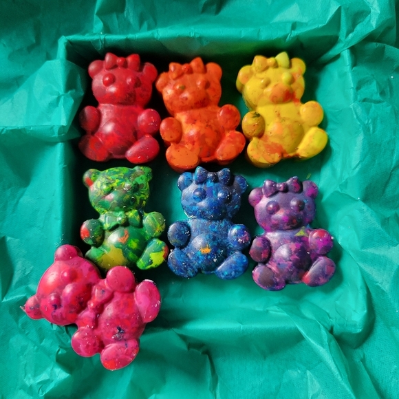 COPY - NEW Handmade Set Of 7 Teddy Bear Crayons Speckled Multicolored Rainbow G… - Picture 4 of 6